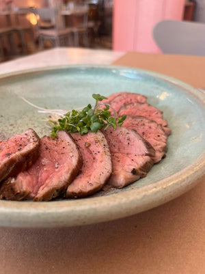 ROSBIFE, ACOMPANHA MOLHO PRÓPRIO