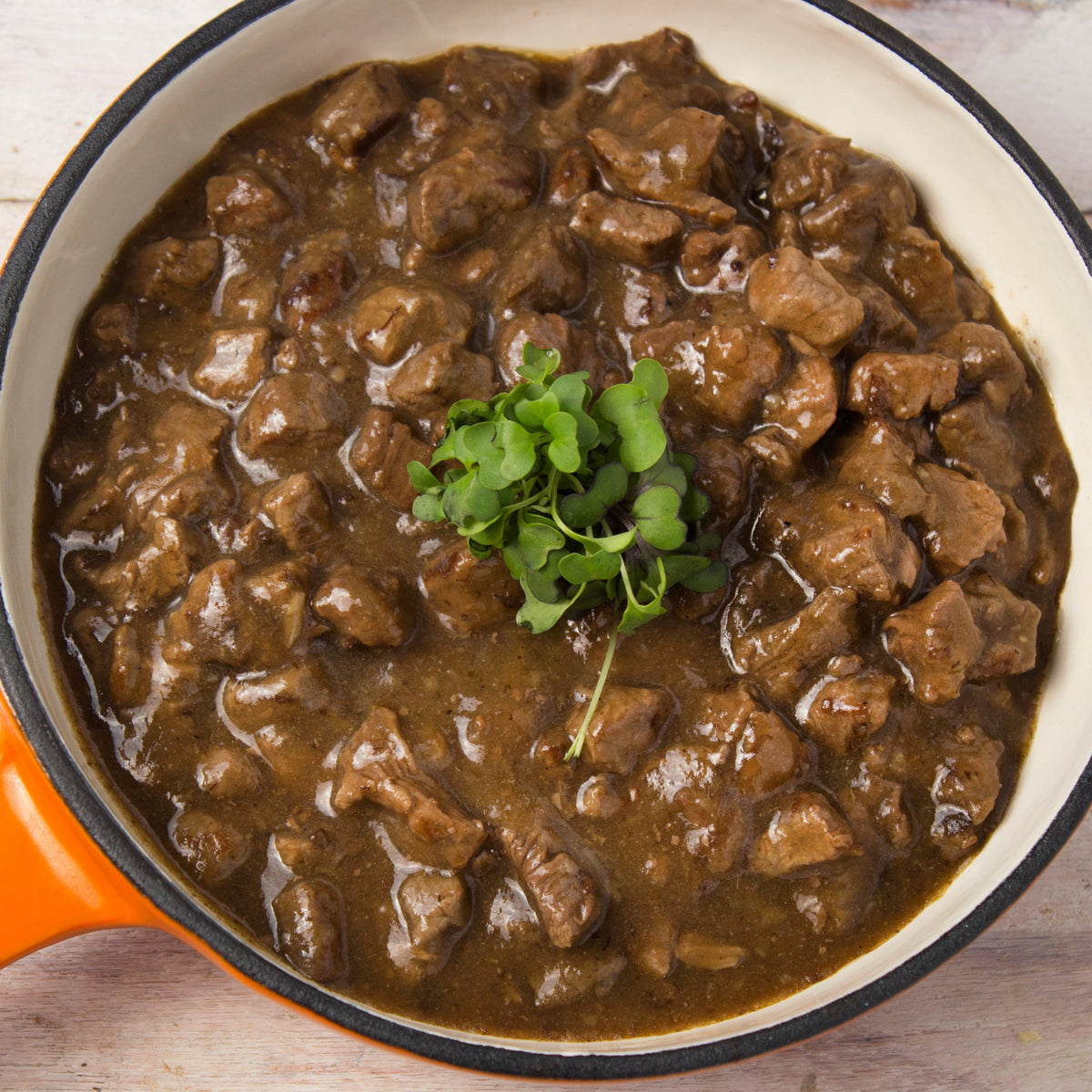 PICADINHO DE FILÉ NA PONTA DA FACA